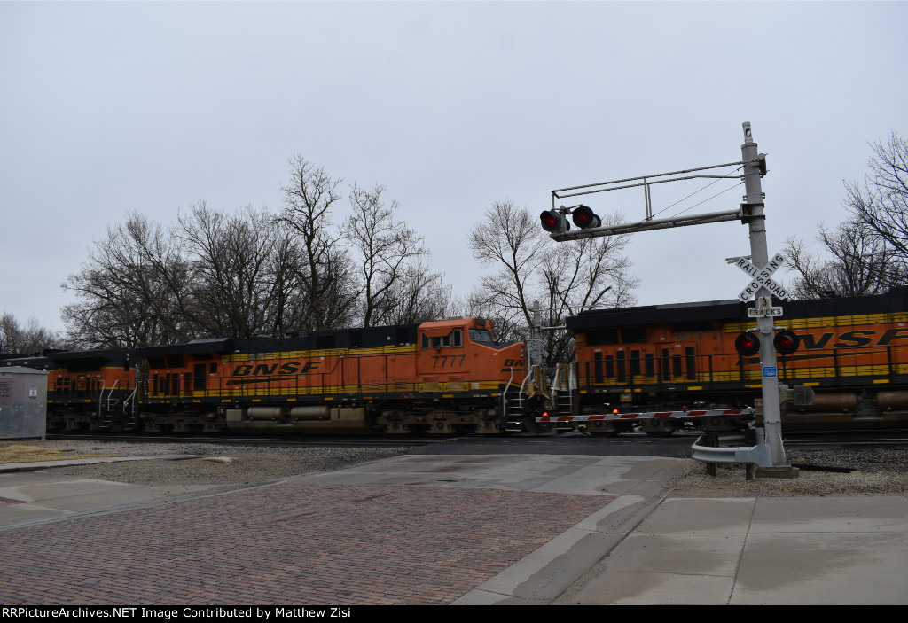 BNSF 7777